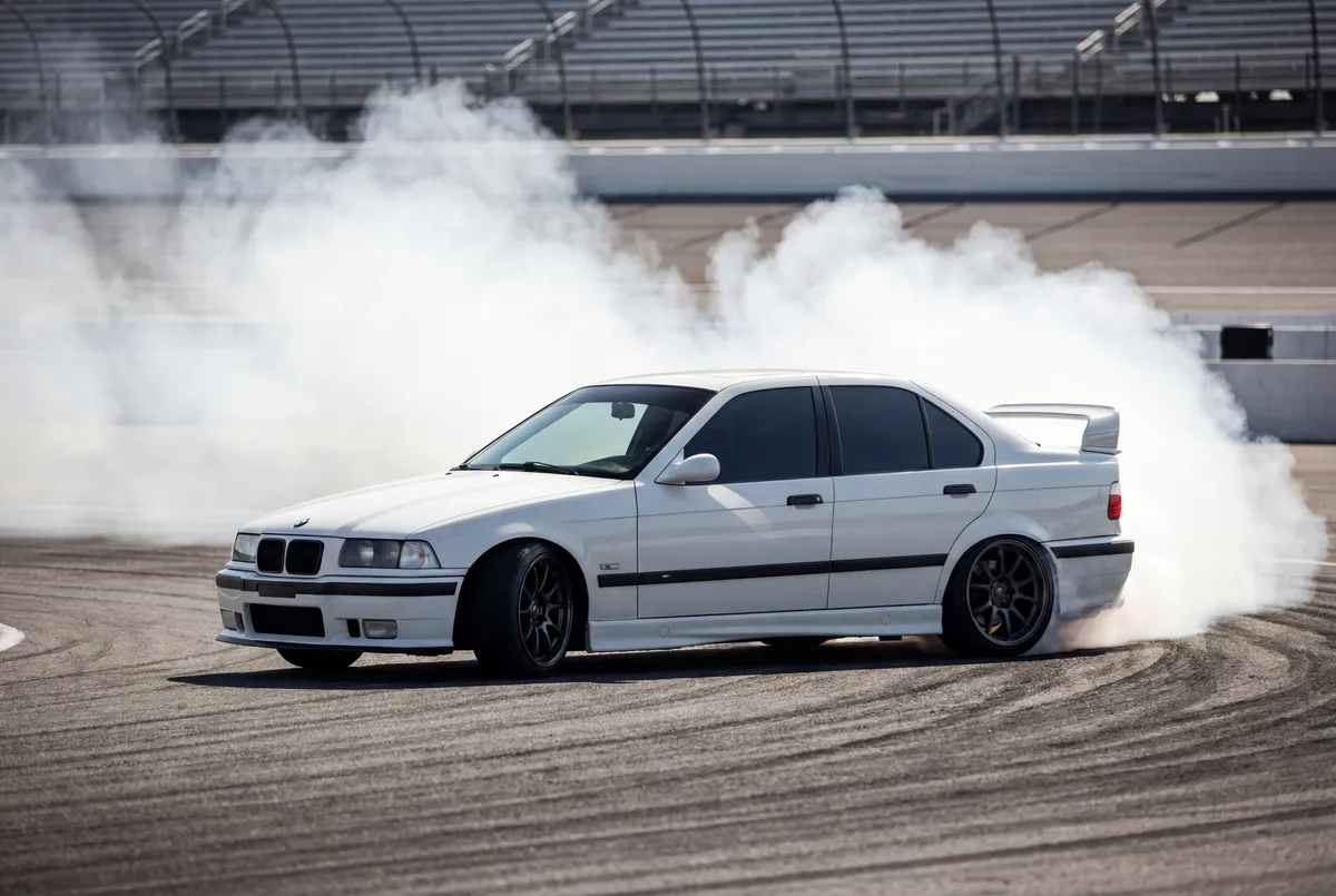 Regalar una Experiencia de Drift en Buenos Aires: Guia de Vouchers
